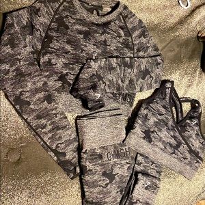 GYM SHARK camo seamless set